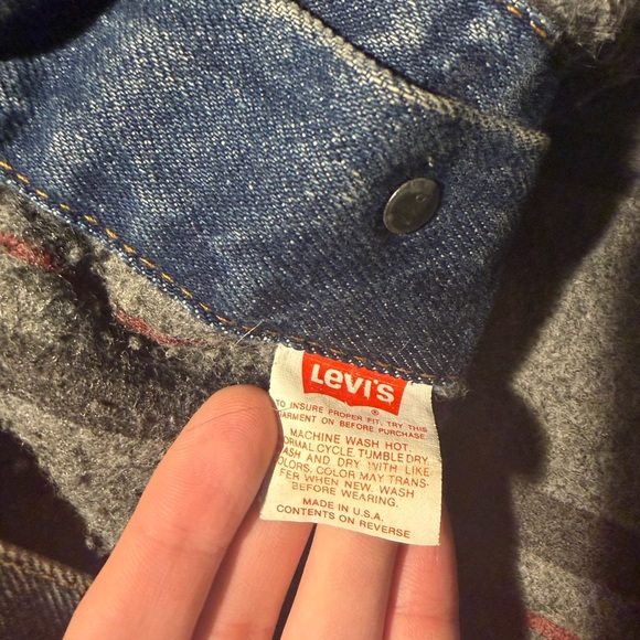 1980s/90s Levi's Linned Denim Jacket - Picture 8 of 10